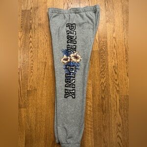 Victoria’s Secret Pink Logo Gray Floral Hibiscus Sequin Bling Joggers Sz Small